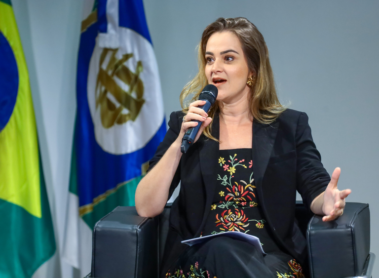 Read more about the article Director Nairane Rabelo ends her term at ANPD