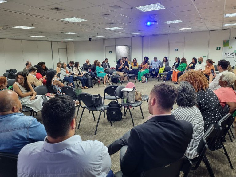Read more about the article 4th National Meeting of committees and mechanisms to prevent and combat torture brings together more than 70 people at MDHC