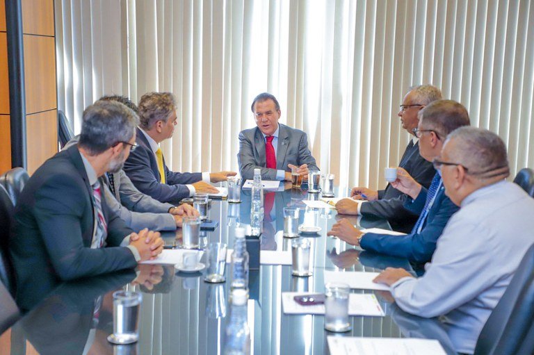 Read more about the article MTE and MPT discuss actions to preserve jobs and income in Rio Grande do Sul
