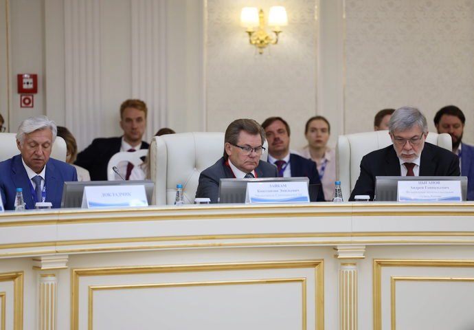 Read more about the article Model principles and standards for the activities of participants in digital markets in the CIS member states are presented on the platform of the Regional Commonwealth in the Field of Communications