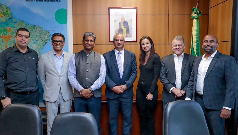 Read more about the article Brazil and India discuss cooperation in digital technology and professional qualification