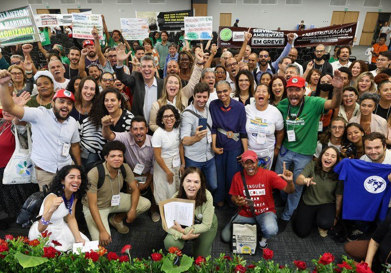 Read more about the article Government and society debate proposals for the new Climate Plan in Olinda