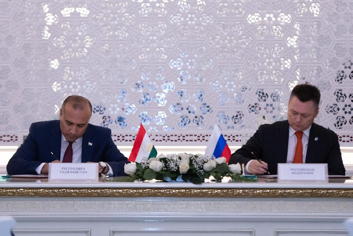 Read more about the article Igor Krasnov and Sulaimon Sultonzoda signed a cooperation agreement between the Prosecutor General’s Office of Russia and the Agency for State Financial Control and Combating Corruption of the Republic of Tajikistan