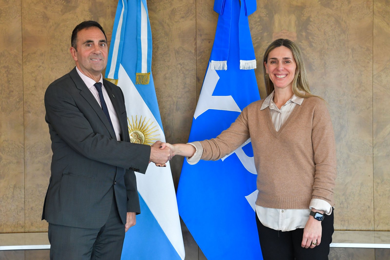 Read more about the article YPF and Human Capital agree to incorporate 500 beneficiaries of the “Return to Work” program