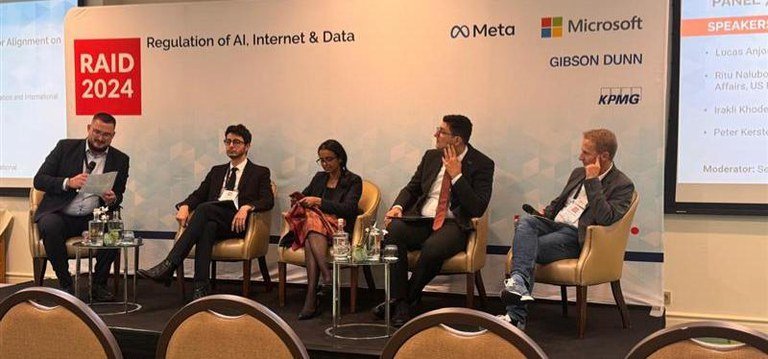 Read more about the article ANPD participates in RAID, Forum on Regulation of AI, Internet & Data